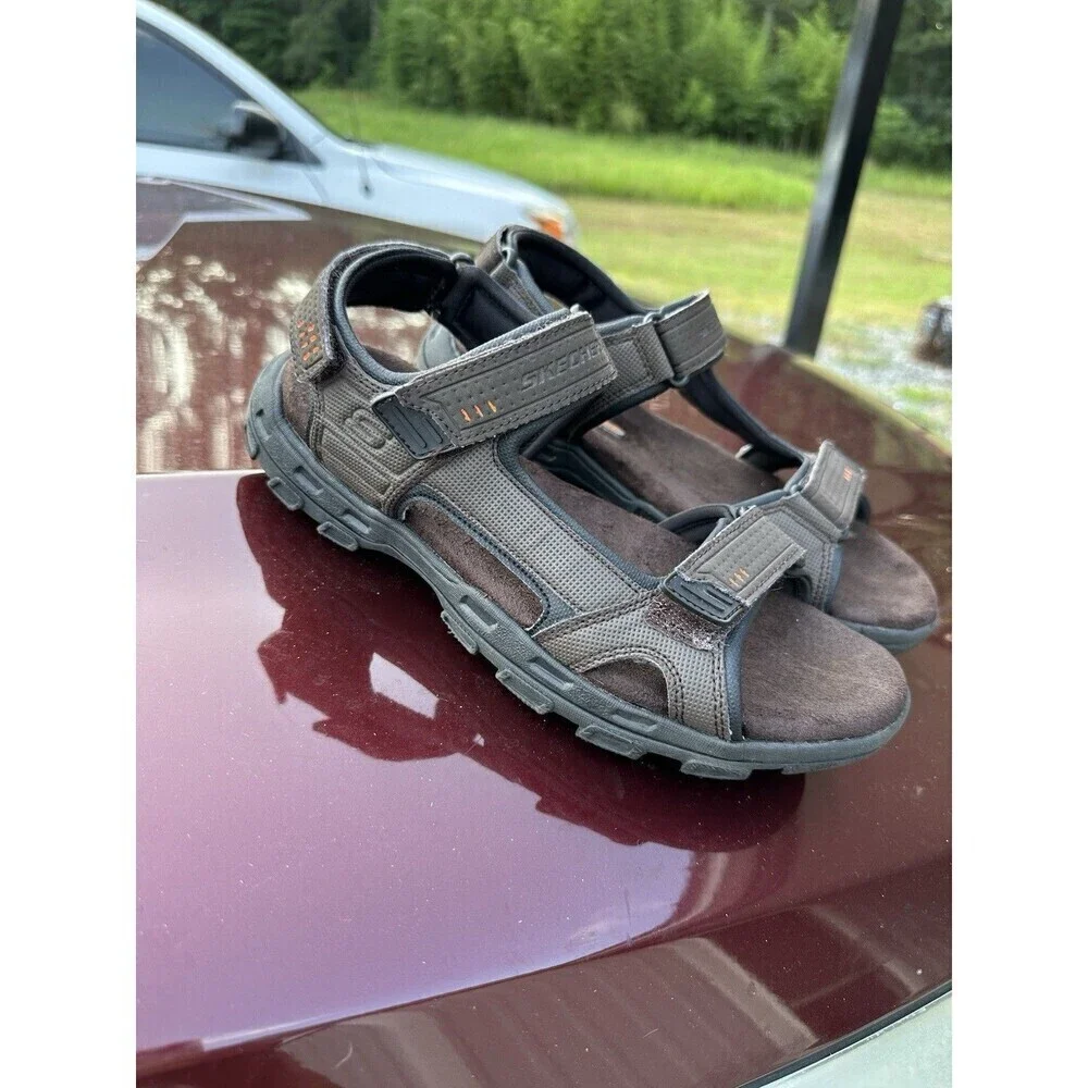 Skechers Brown Men's Sz 9 Relaxed Fit Memory Foam Sandals Adjustable SN 64487